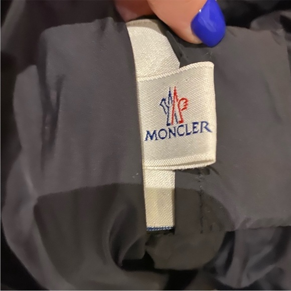 Black Moncler Jacket - Picture 7 of 10